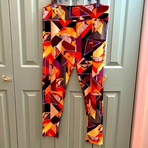 TC Lularoe Cat Leggings